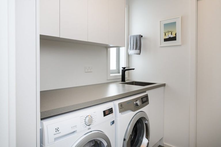 Photo of property in 32a Hardie Street, Hokowhitu, Palmerston North, 4410