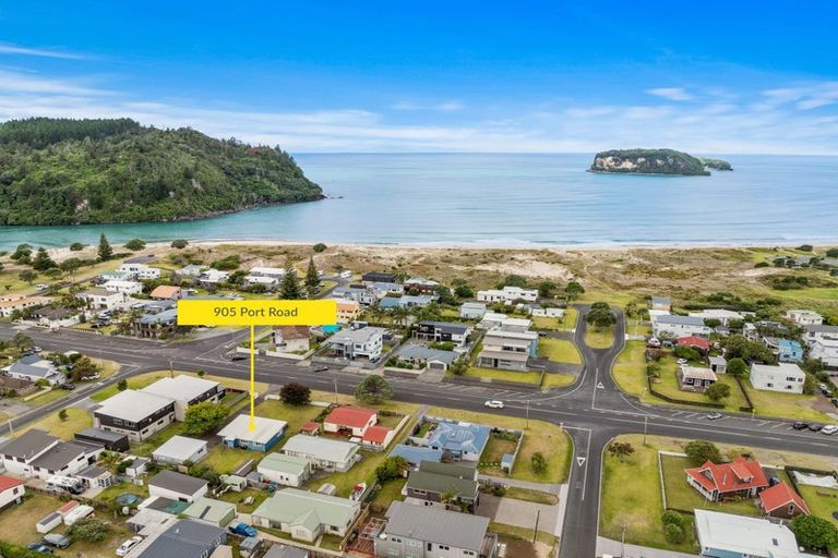 Photo of property in 905 Port Road, Whangamata, 3620