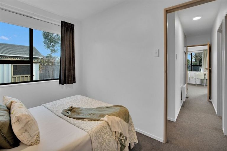 Photo of property in 1/79 Inwoods Road, Parklands, Christchurch, 8083