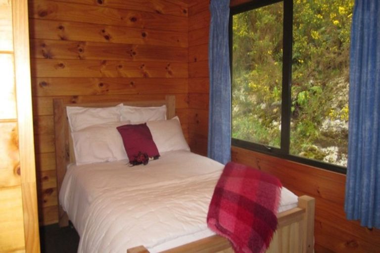 Photo of property in 88 Clifton Road, Kaiata, Greymouth, 7805