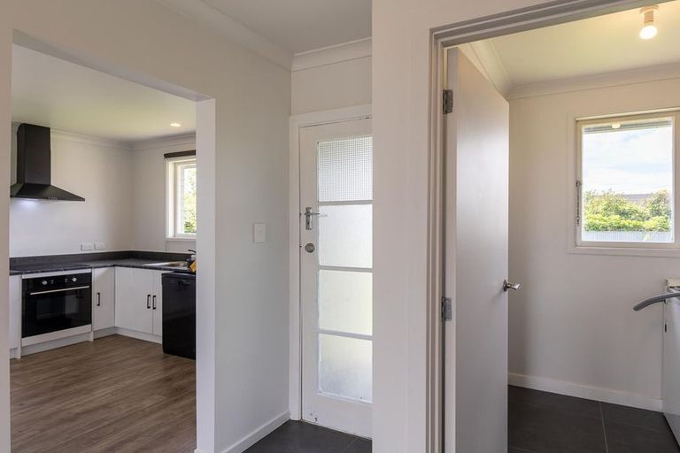 Photo of property in 1 Kauri Street, Levin, 5510