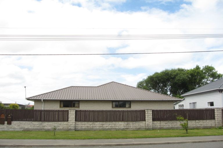 Photo of property in 2/23 Matlock Street, Woolston, Christchurch, 8062