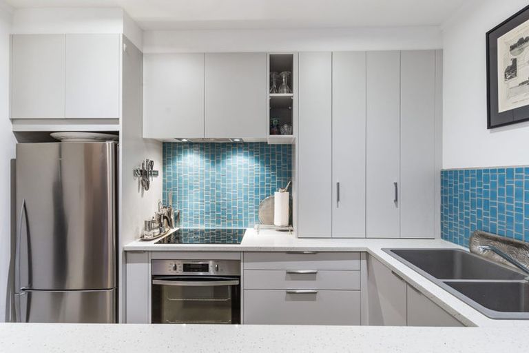 Photo of property in 4/16 Huron Street, Takapuna, Auckland, 0622