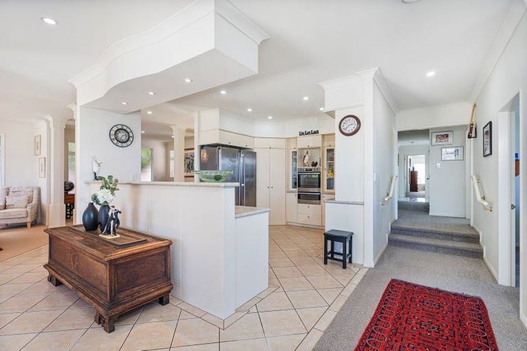 Photo of property in 186 Centennial Drive, Whitianga, 3510