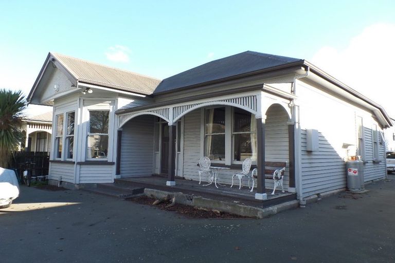 Photo of property in 7 Defoe Place, Waltham, Christchurch, 8023