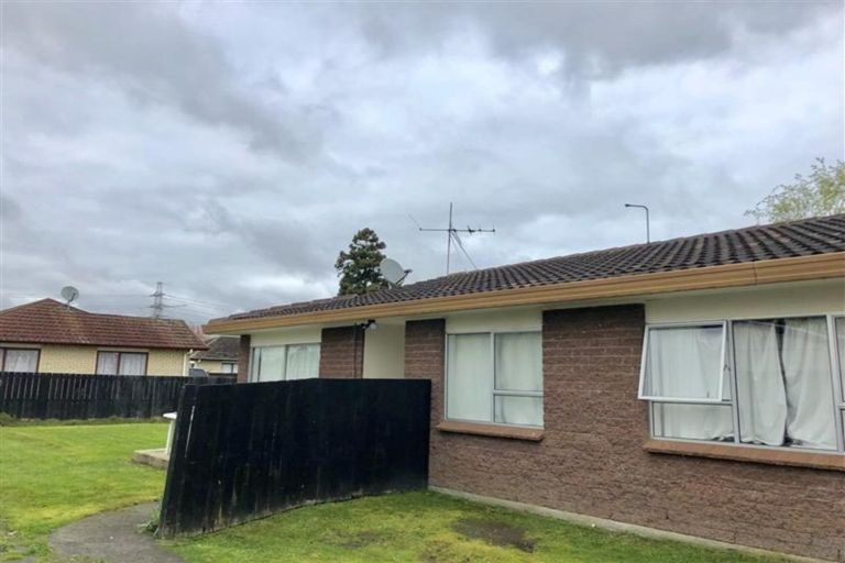 Photo of property in 2/3 Berwyn Avenue, Takanini, 2112