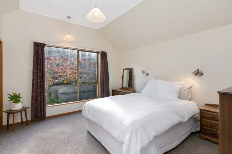 Photo of property in 74 Grendon Street, Maori Hill, Dunedin, 9010