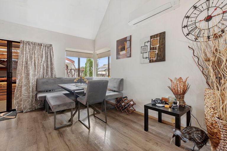 Photo of property in 5 Caulfield Green, Nawton, Hamilton, 3200