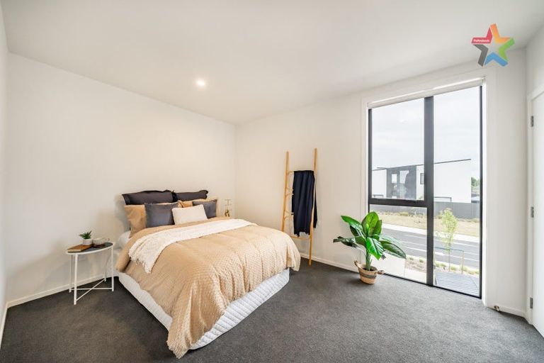 Photo of property in 71 Pipi Place, Levin, 5510