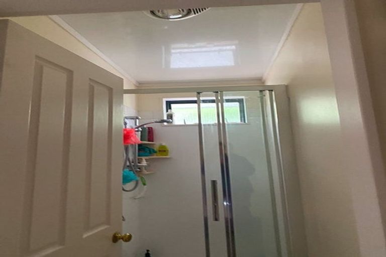 Photo of property in 12 Renata Road, Otaki, 5512