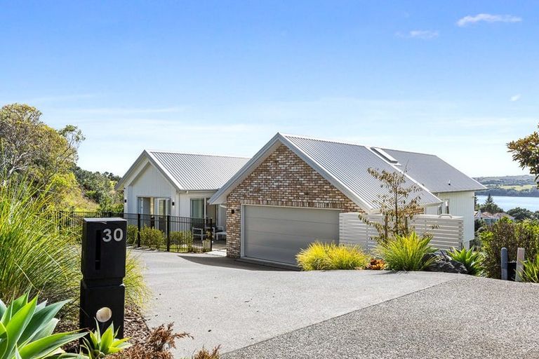 Photo of property in 30 Pacific Cliffs Drive, Gulf Harbour, Whangaparaoa, 0930