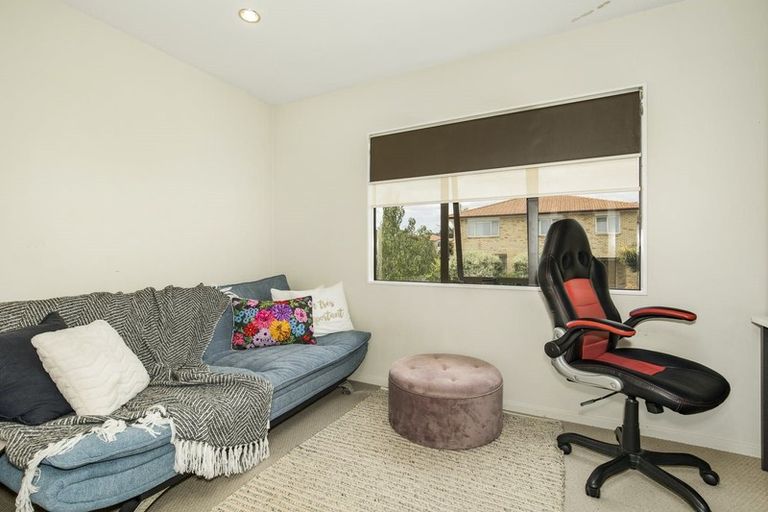 Photo of property in 21 Janway Avenue, Flat Bush, Auckland, 2016