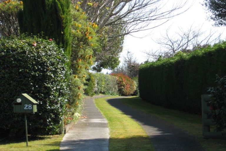 Photo of property in 28 Pararewa Drive, Whalers Gate, New Plymouth, 4310