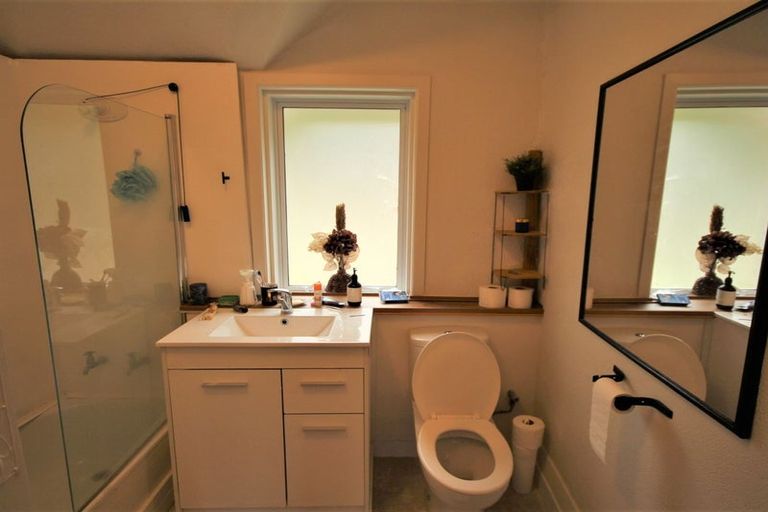 Photo of property in 26 Norfolk Street, Saint Clair, Dunedin, 9012