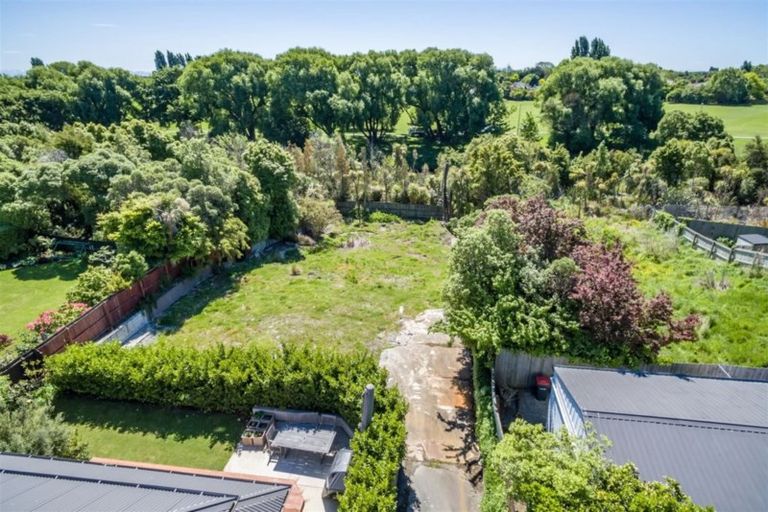 Photo of property in 303a Centaurus Road, Hillsborough, Christchurch, 8022