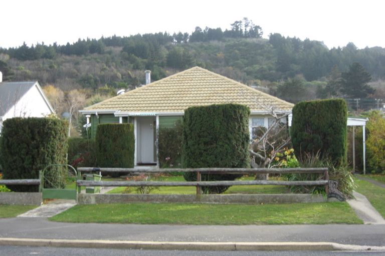 Photo of property in 14 Albertson Avenue, Port Chalmers, 9023