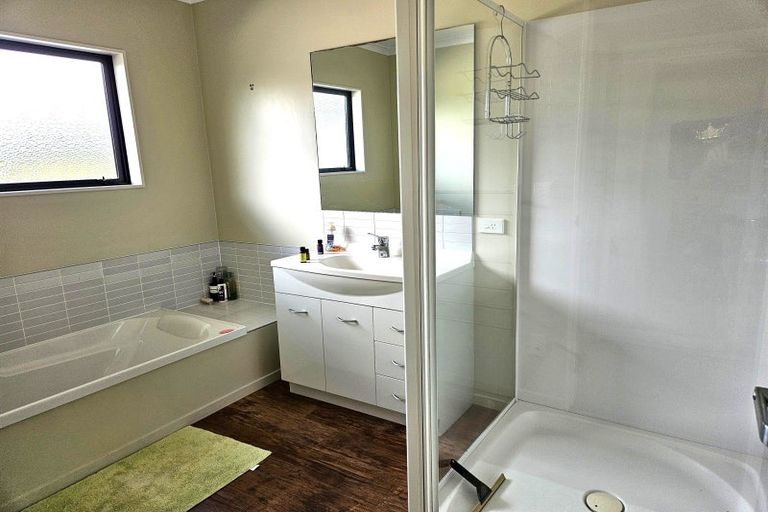 Photo of property in 2155c State Highway 2, Pukehina, 3186