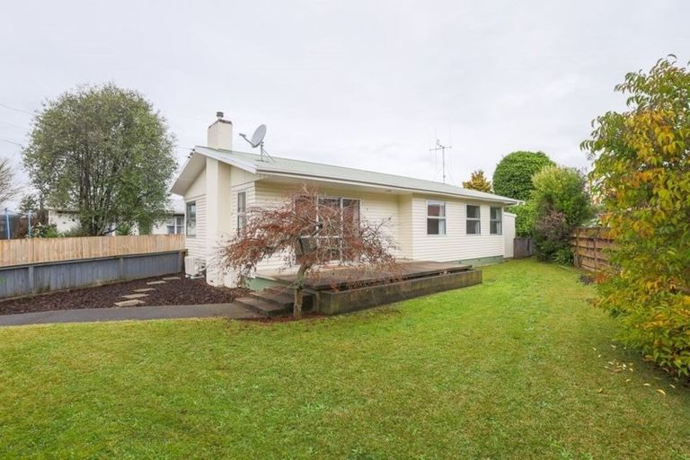 Photo of property in 18 Tomin Road, Glenview, Hamilton, 3206