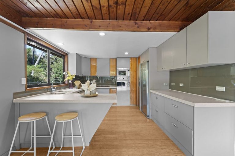 Photo of property in 20 Montressor Place, Howick, Auckland, 2014