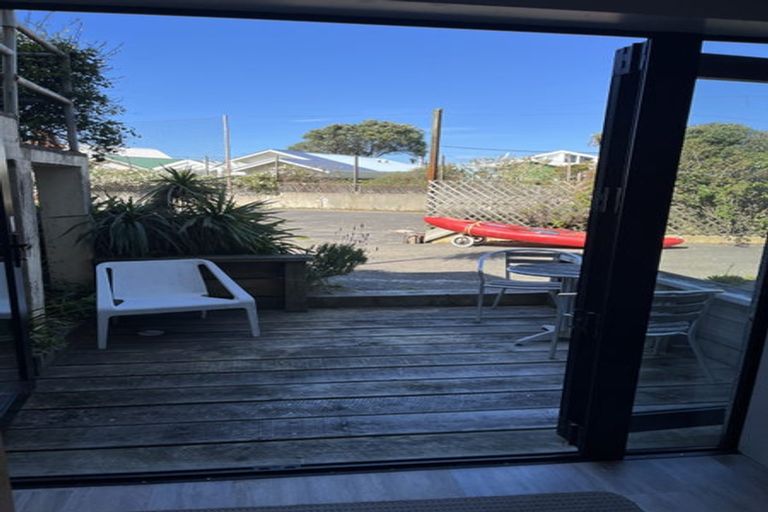 Photo of property in 7 Pinelands Avenue, Seatoun, Wellington, 6022