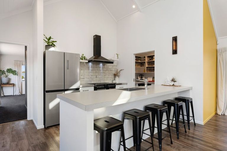 Photo of property in 76 Huka Heights Drive, Rangatira Park, Taupo, 3330