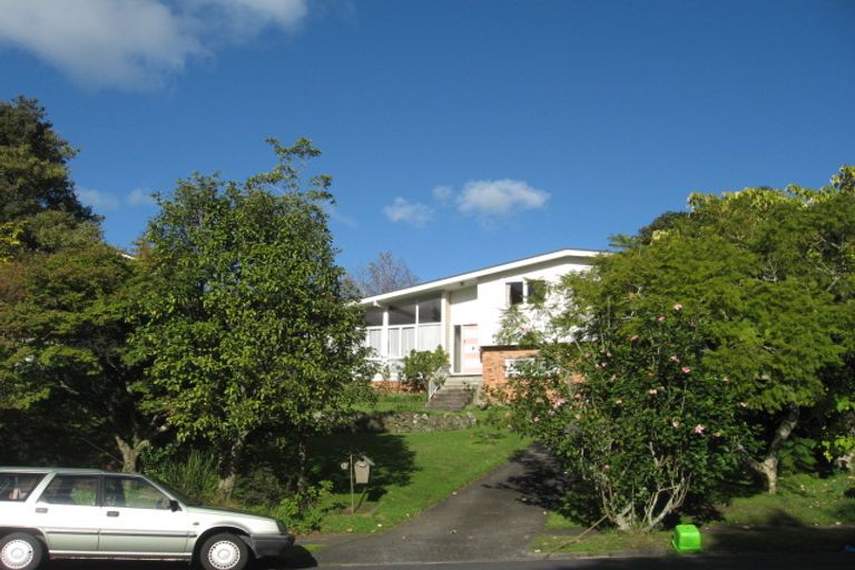 Photo of property in 12 Gerwyn Place, Pakuranga Heights, Auckland, 2010