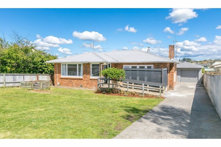 Photo of property in 19 Waimarie Street, Nawton, Hamilton, 3200