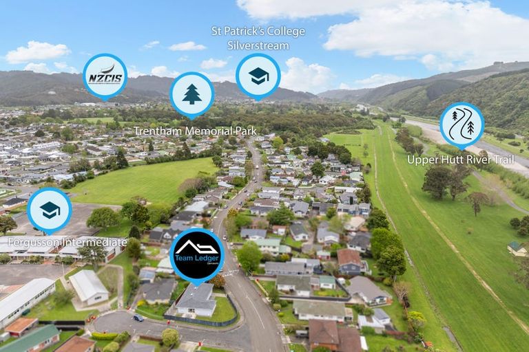 Photo of property in 2 Mitre Grove, Trentham, Upper Hutt, 5018