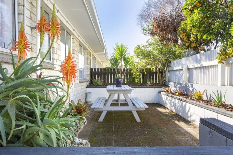 Photo of property in 2/46 Jellicoe Road, Manurewa, Auckland, 2102