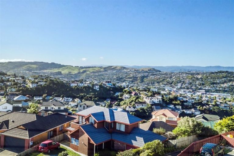 Photo of property in 3 Bathgate Street, Johnsonville, Wellington, 6037