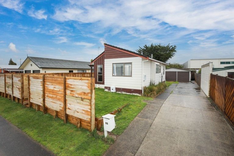 Photo of property in 24 Jasmine Avenue, Dinsdale, Hamilton, 3204