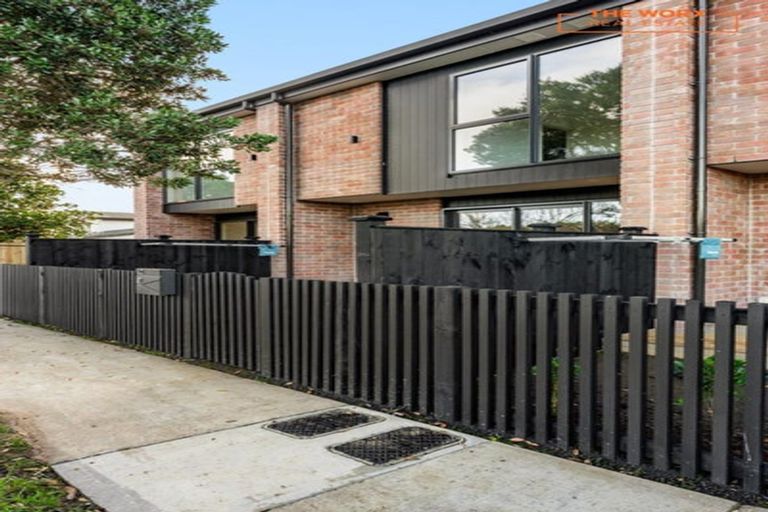 Photo of property in 6/17 Matapouri Road, Mangere Bridge, Auckland, 2022