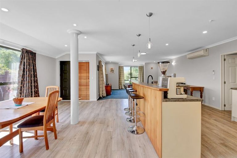 Photo of property in 41 Durrell Way, Rolleston, 7614