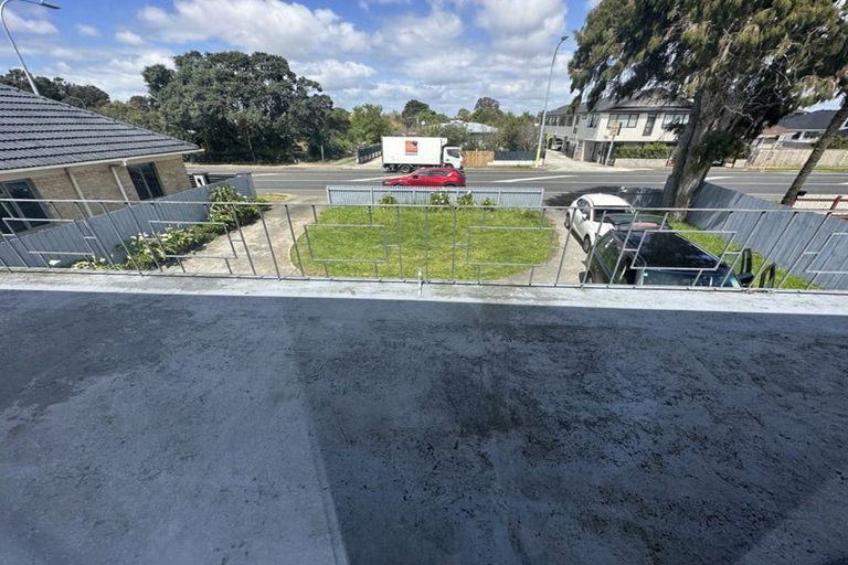 Photo of property in 409 Massey Road, Mangere East, Auckland, 2024