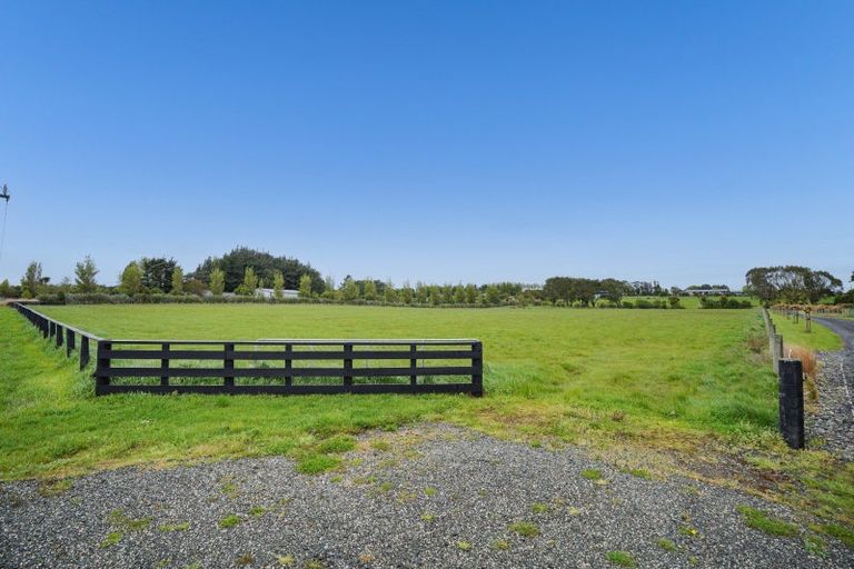 Photo of property in 16 Counsell Road, Makarewa, Invercargill, 9876