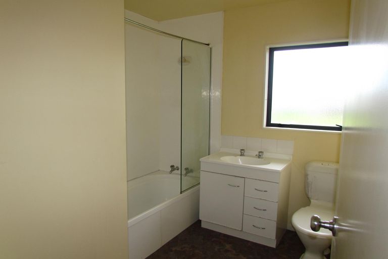 Photo of property in 50a Keir Crescent, Lansdowne, Masterton, 5810