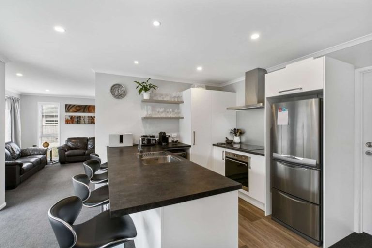 Photo of property in 18 Wahaika Way, Papamoa Beach, Papamoa, 3118