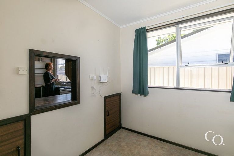 Photo of property in 2/9 Lyttelton Crescent, Tamatea, Napier, 4112
