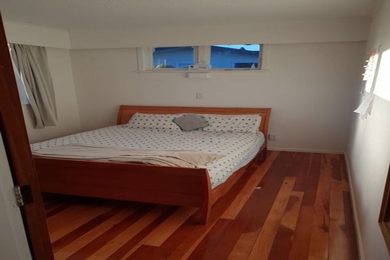 Photo of property in 4 Amberley Grove, Hutt Central, Lower Hutt, 5010