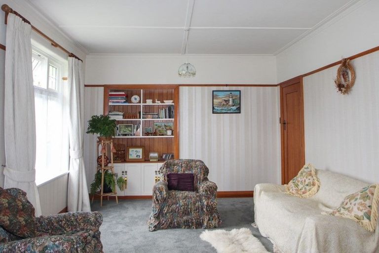 Photo of property in 4 Ure Street, South Hill, Oamaru, 9400