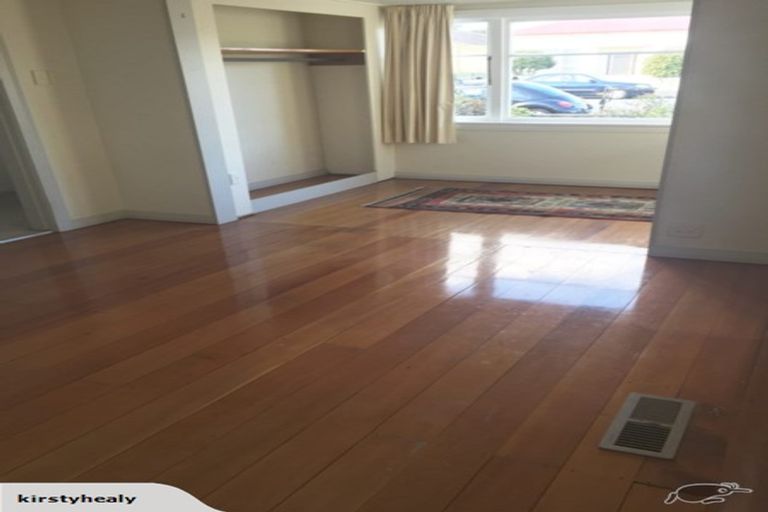 Photo of property in 27 Ava Street, Petone, Lower Hutt, 5012