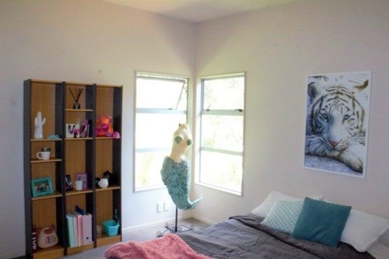 Photo of property in 59f Konini Road, Titirangi, Auckland, 0604