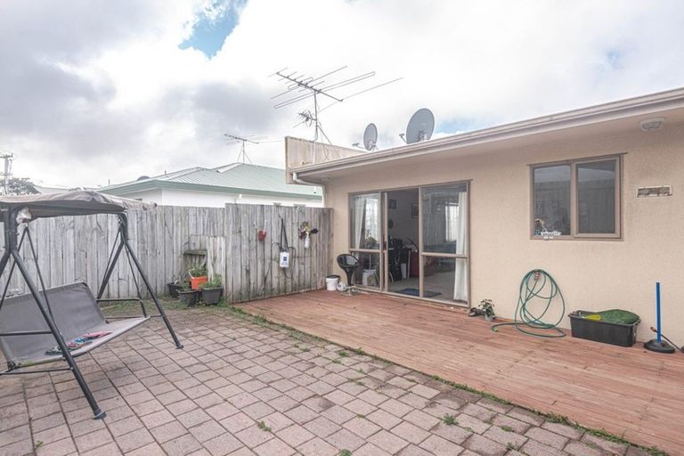 Photo of property in 65 Haumia Street, Johnsonville, Wellington, 6037
