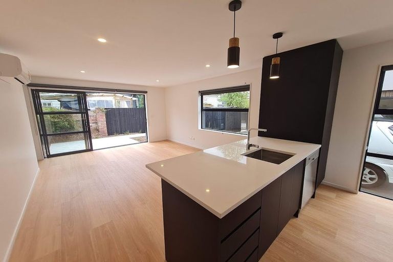 Photo of property in 3/112 Purchas Street, Edgeware, Christchurch, 8013