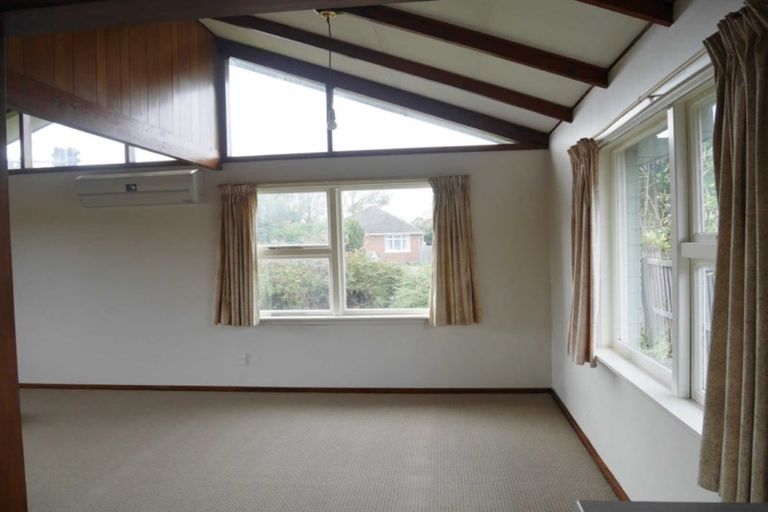 Photo of property in 75 Maidstone Road, Ilam, Christchurch, 8041