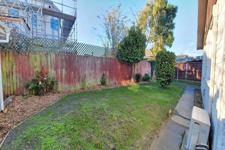 Photo of property in 4/598 Barbadoes Street, Edgeware, Christchurch, 8013