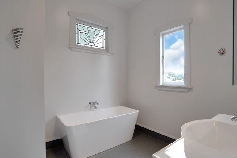 Photo of property in 285 Pataua North Road, Whareora, Whangarei, 0175