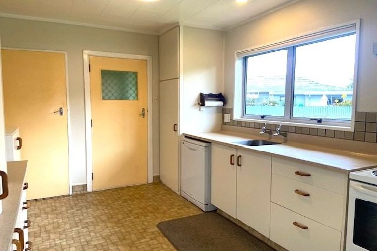 Photo of property in 4 Myers Place, Tamatea, Napier, 4112