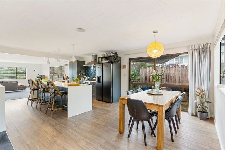 Photo of property in 4 Onepu Lane, Manly, Whangaparaoa, 0930