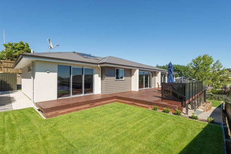 Photo of property in 19 Ngatitama Street, Nelson South, Nelson, 7010